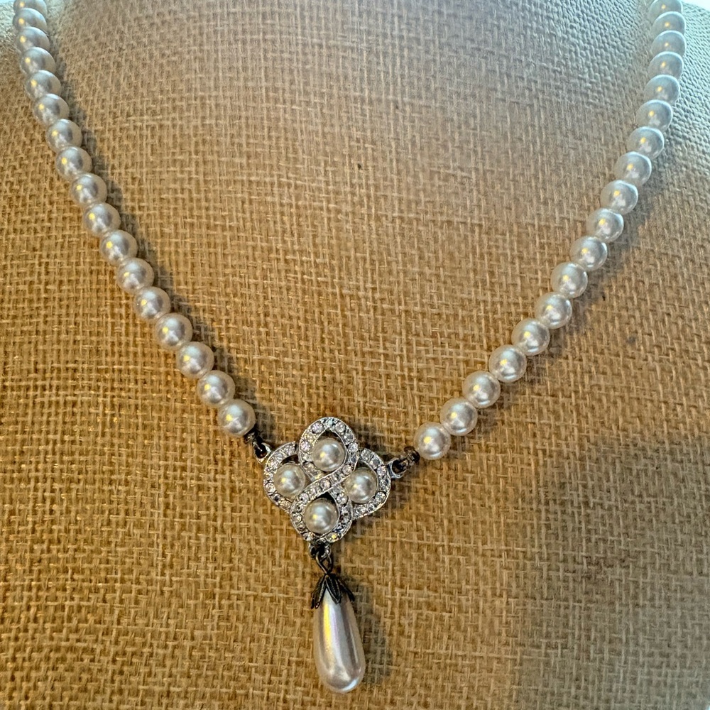 Classic White Pearl Necklace with Silver Accented Pendant and Earrings